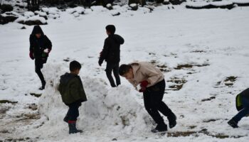 sirnakta karla mucadele koy yollari tekrar kullanima acildi yusptYfX