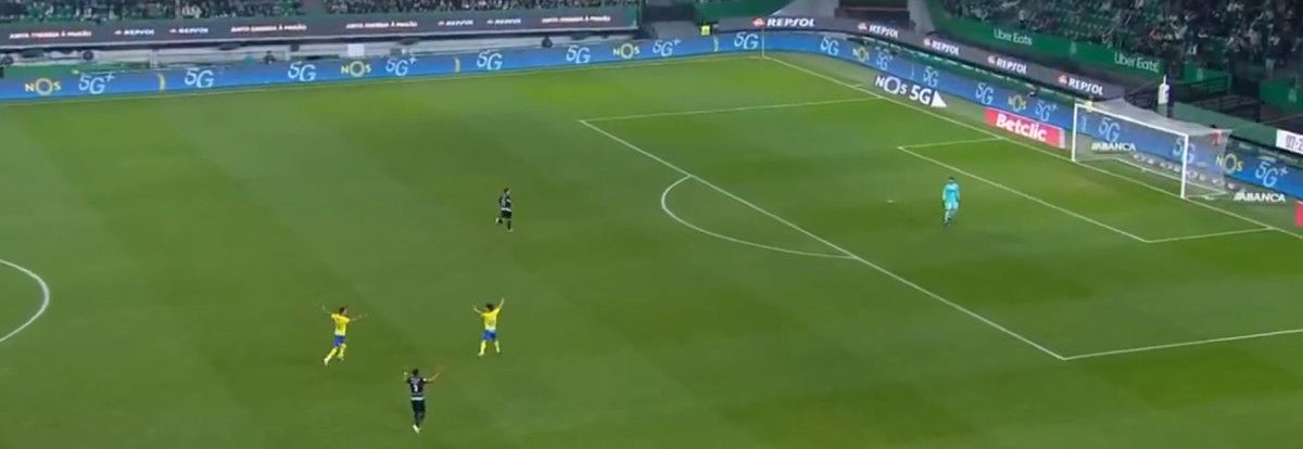 Sporting Lizbon'dan kendi kalesine çok ilginç gol! 7 sporting lizbondan kendi kalesine cok ilginc gol 6 W7WDTywf