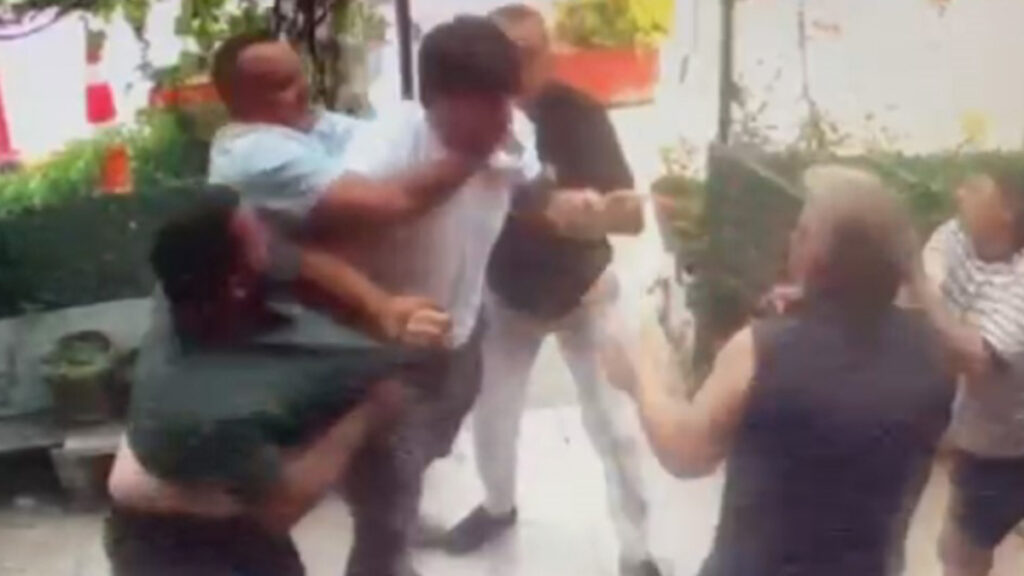 tekirdagda is yeri basilan esnaf darbedildi yC99DE4G