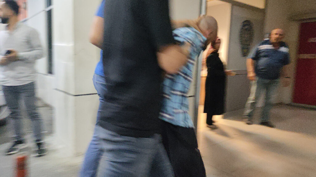 tekirdagda kimlik soran bekciye bicakli saldiri 9BerAky7