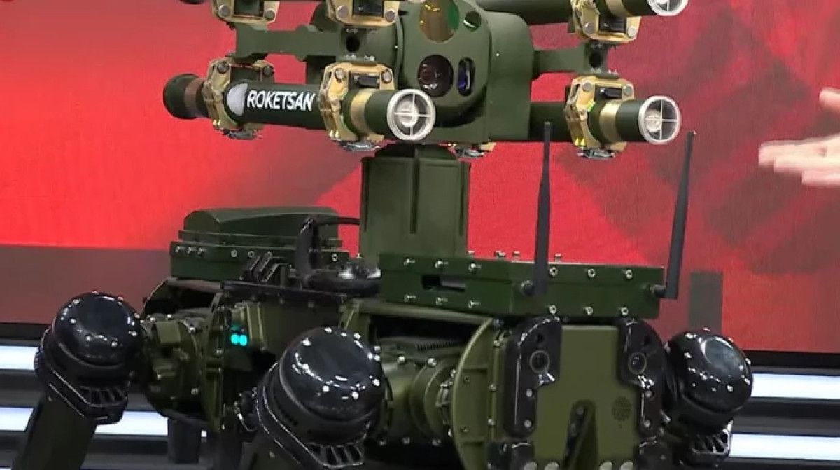 turkiyenin ilk fuze atan robot kopegi koz tv100de tanitildi 2 DGKJ6p74