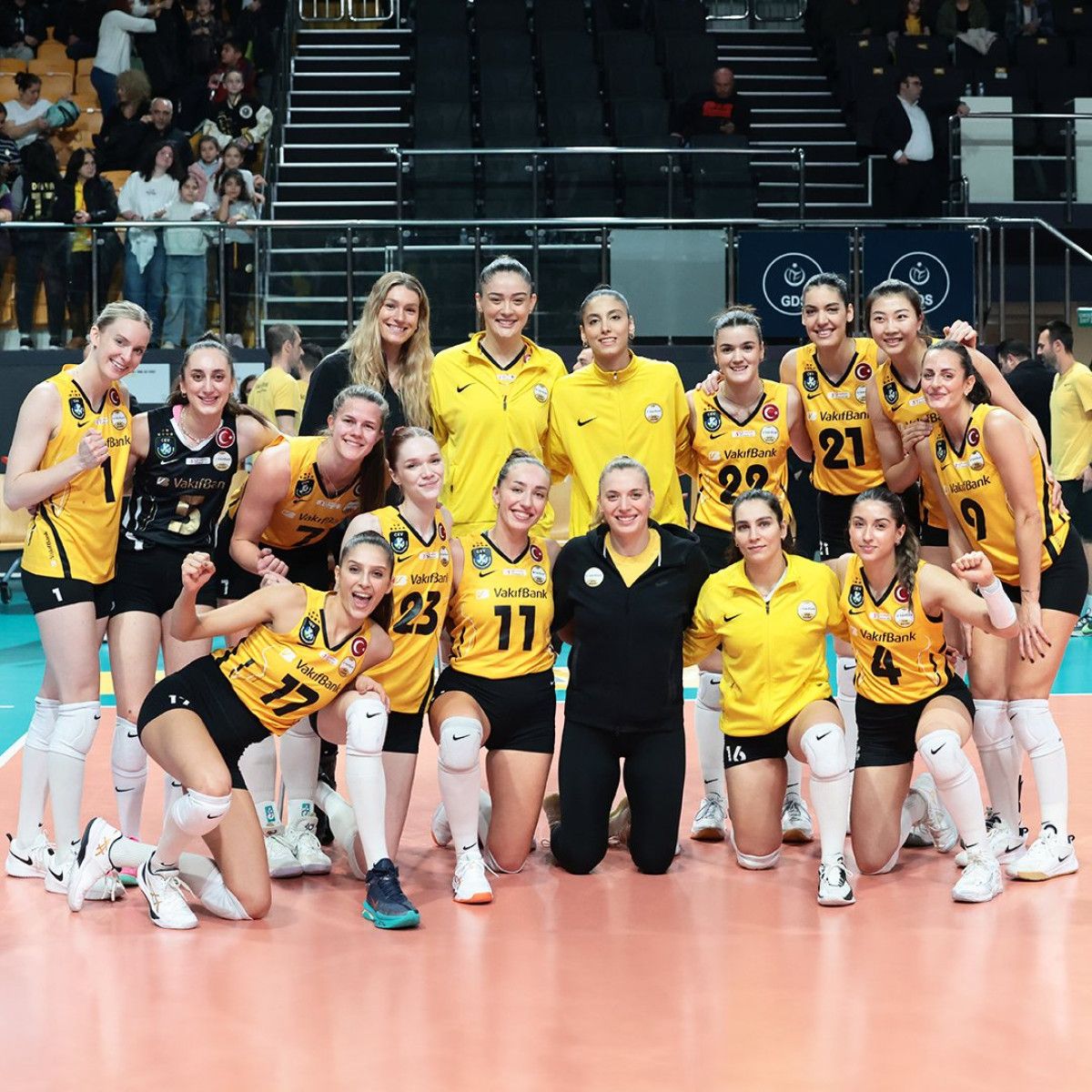 vakifbank aydin buyuksehir belediyespora set vermedi 0 A3pVPUAz