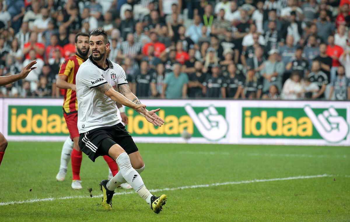 yillar sonra besiktasa donuyor alvaro negredo 0 lgQvyvSv