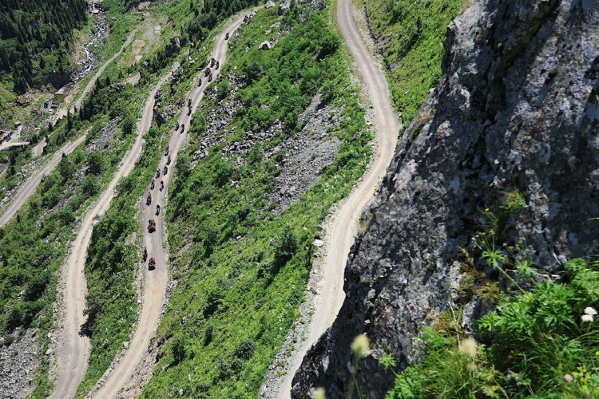 zorlu derebasi virajlari motosiklet tutkunlarini agirladi 3 fJrhr3XO