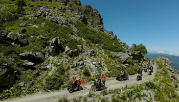 zorlu derebasi virajlari motosiklet tutkunlarini agirladi npxC8u4t