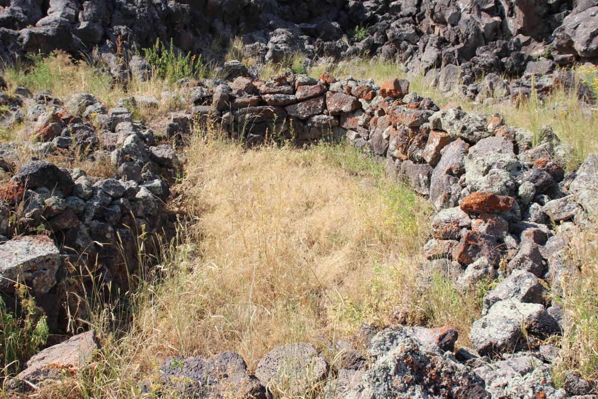 1855 yilinda tendurek dagindan akan lavlarin yuttugu koyler arastiriliyor 1 1VVFcqQl