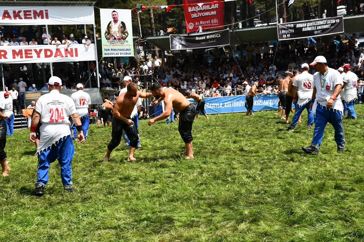 19. Kunduz Güreşleri'nin başpehlivanı Feyzullah Öztürk oldu 1 19 kunduz gureslerinin baspehlivani feyzullah ozturk oldu 0 1lvsaWQt