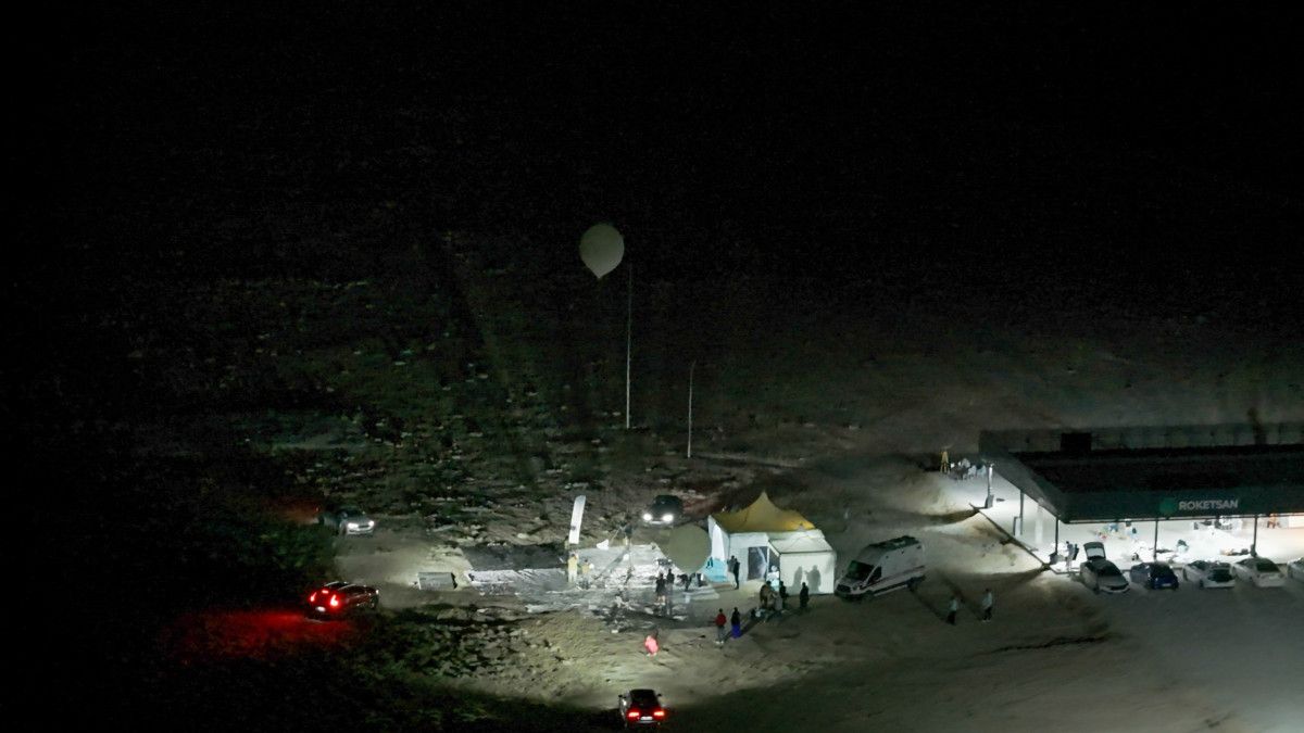 abdulkadir uraloglu gelecegin uydularini turksat model uydu yarismasi ile yetisen gencler tasarlayacak 0 rZsAU95g