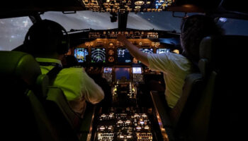 abdulkadir uraloglu pilotlarin saglik degerlendirmesinde yeni donem mJn1blpv