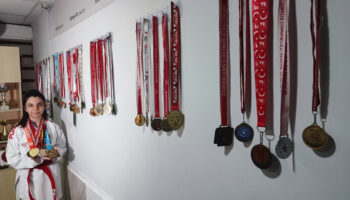 adanada 14 yasinda 150den fazla madalyasi var SWuhCgd8