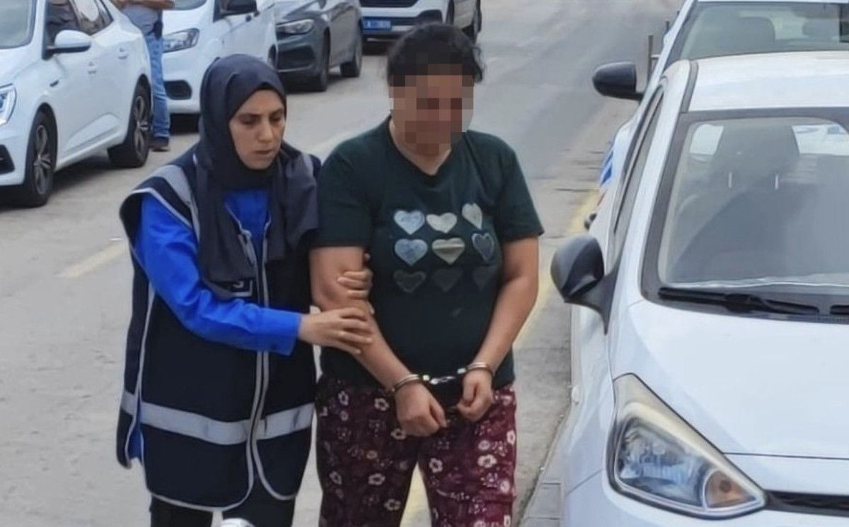 adanada annesi bicakla kovalayip tutuklandi lutfen annemi kurtarin 3 ycTQKrFs