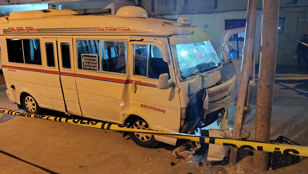 adanada dolmusa silahli saldiri agir yarali surucu kurtarilamadi 0 I5hEzfnk