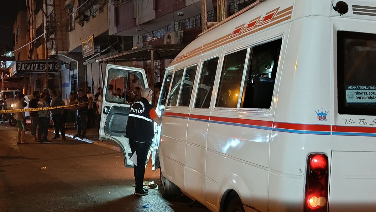 adanada dolmusa silahli saldiri agir yarali surucu kurtarilamadi 2 aPmrVi1N