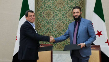 ahmed saradan mazlum kobani cikisi mutabakat konusunda celiskili sinyaller var jQCMlkFX