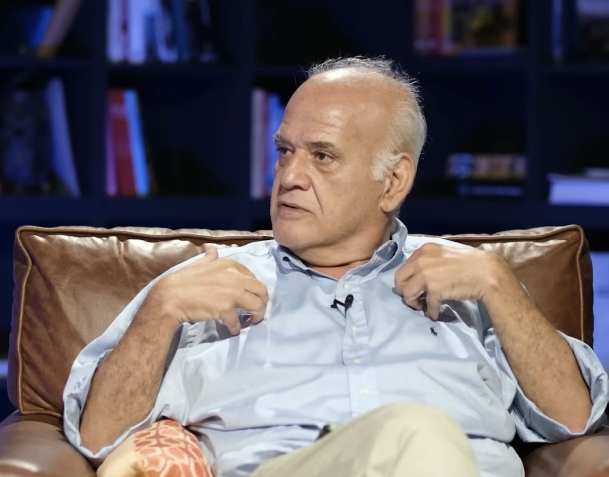 ahmet cakar biz sanatci futbolcu ve bazi siyasetcileri adam sanmayin 0 DZEPG6Js