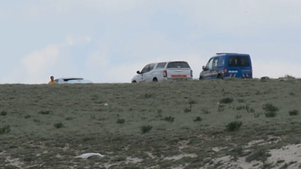 aksarayda havalanan parasut pilotu sert inis yaparak hayatini kaybetti LEPGqeFm