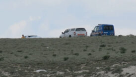 aksarayda havalanan parasut pilotu sert inis yaparak hayatini kaybetti LEPGqeFm