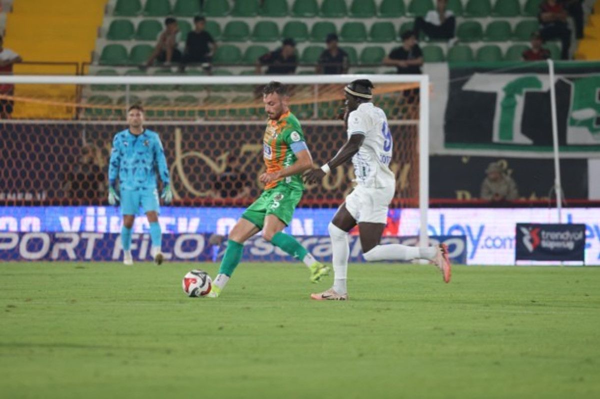 alanyaspor sahasinda rizespor ile yenisemedi 0 sfOrQNWk