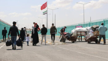 ali yerlikaya ulkelerine donen suriyelilerin sayisi 450 bin 169 oldu TH1qTXeu