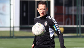 amir hadziahmetovic hull citynin teklifini kabul etti LrVbb88G