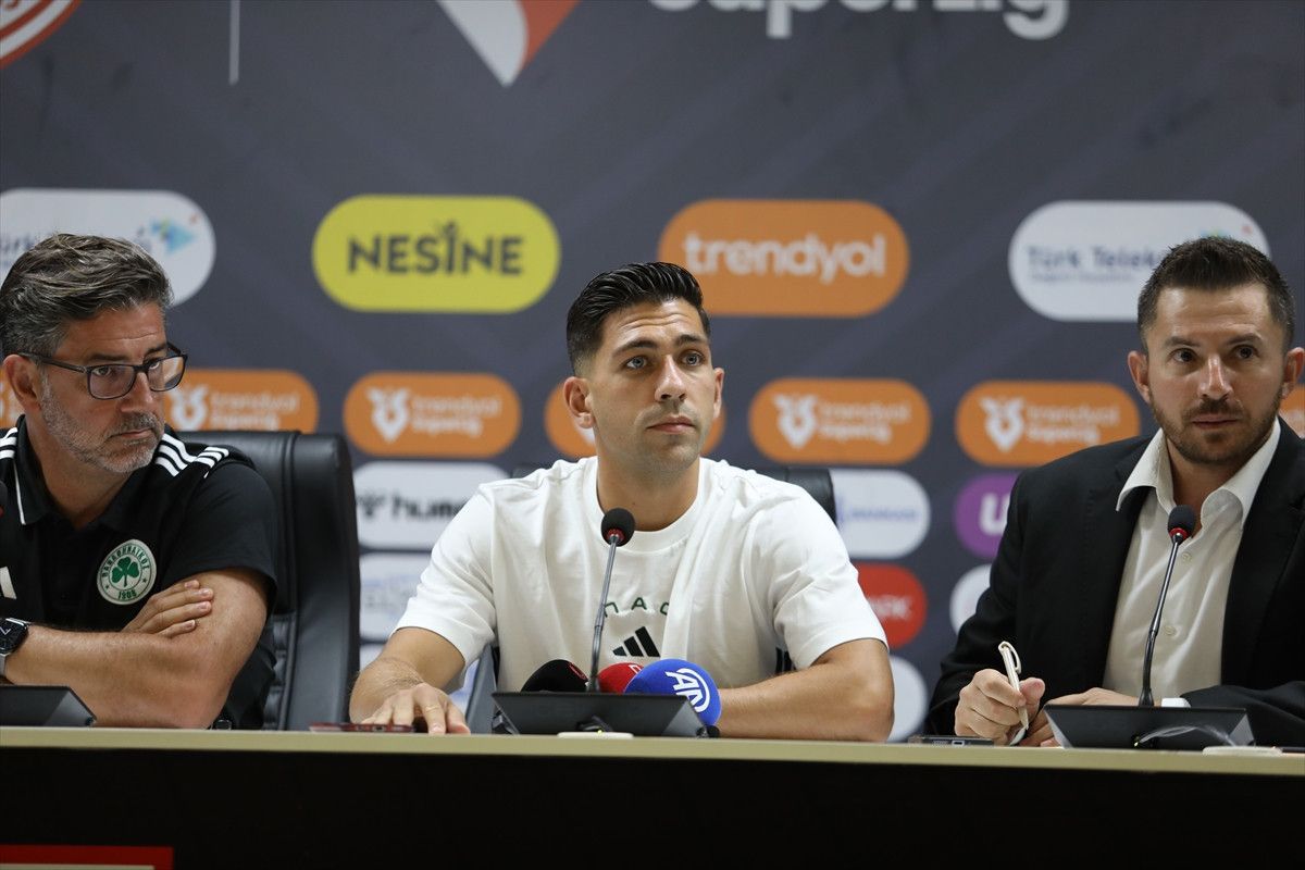 anastasios bakasetas futbolda siyasetin yeri yok turk halkini seviyorum 0 uzcUU8OU