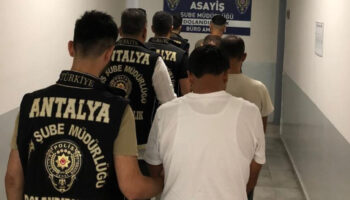 antalyada 1 milyon liralik vurgun kendini devlet gorevlisi olarak tanitan supheliler hakkinda karar A8JBJ6eP