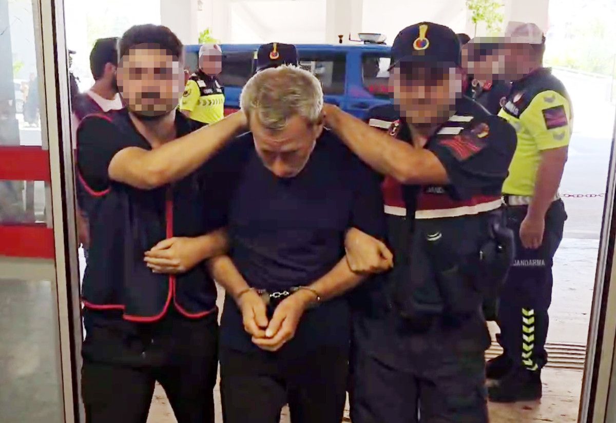 antalyada pompali tufekle sera basip 2 kisiyi oldurdu tutuklandi 5 wSl4WKty