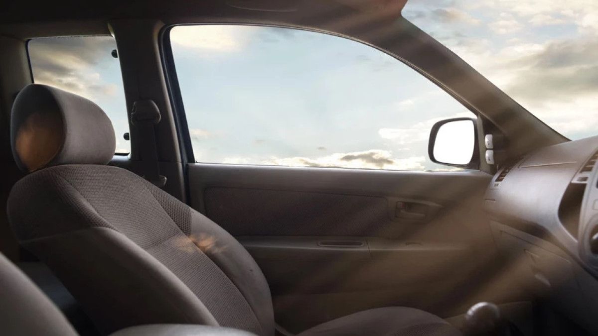 araba klimasini acmadan yapan yasadi sicaklik 1 dakikada 10 derece birden dusuyor 0 gIUer6Wh