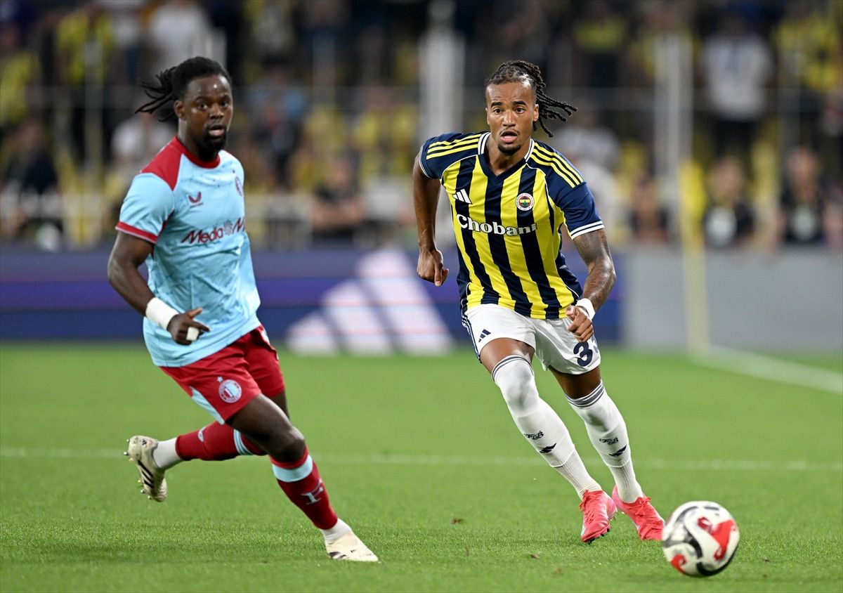 archie brown ilk golunu kadikoyde kaydetti 0 5FlVdFRw