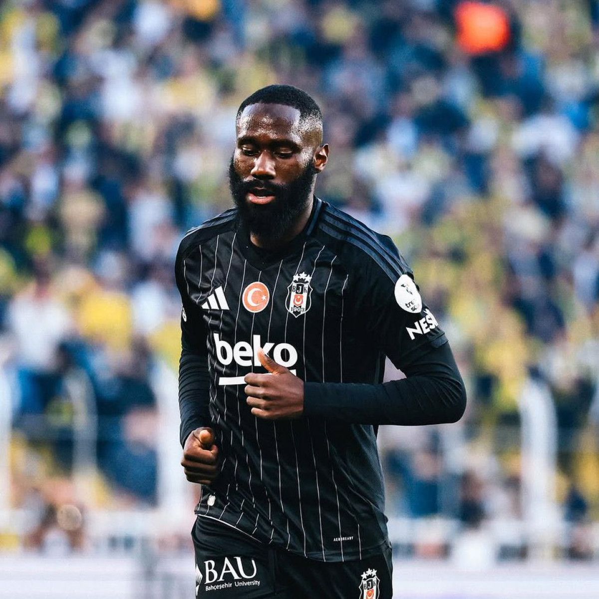 arthur masuaku yeniden premier lige donmeye hazirlaniyor 0 vIvdRkau