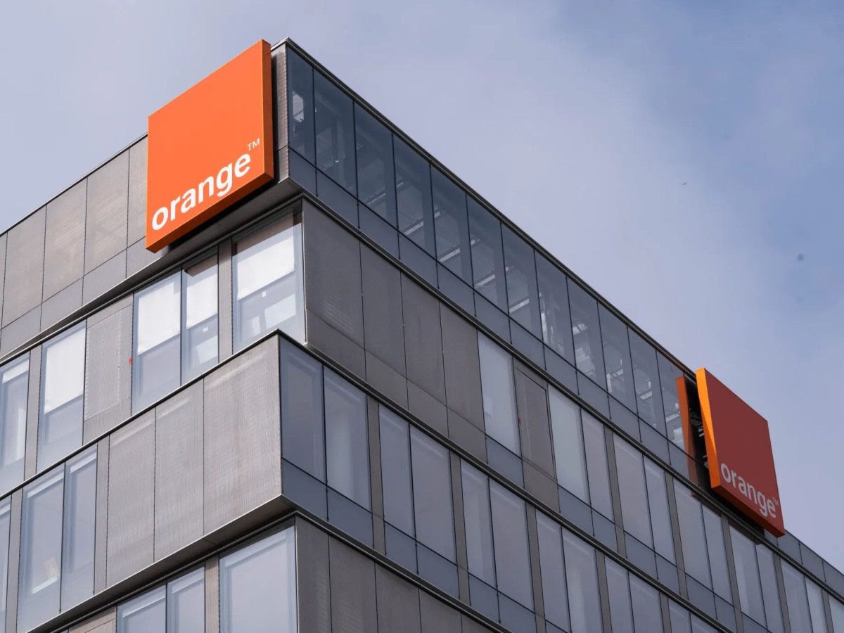 avrupada buyuk telekom saldirisi kullanici verileri sizdirildi 0 kwFr8sGt