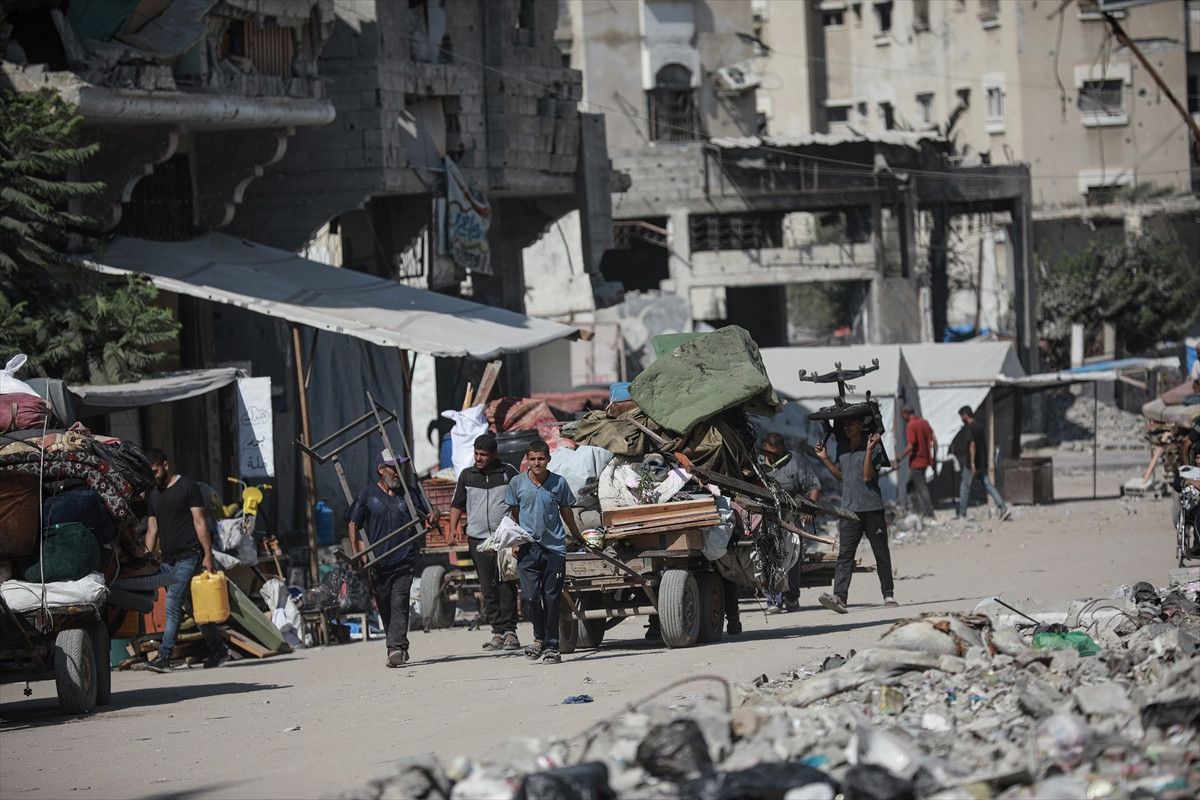 avrupada israil krizi pes pese istifalar yasandi 0 LpH1P96r