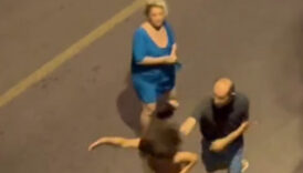 Aydın'da ilginç kavga: 2 kadın, 1 erkek mahalleyi ayağa kaldırdı 2 aydinda ilginc kavga 2 kadin 1 erkek mahalleyi ayaga kaldirdi XYnnlhmk