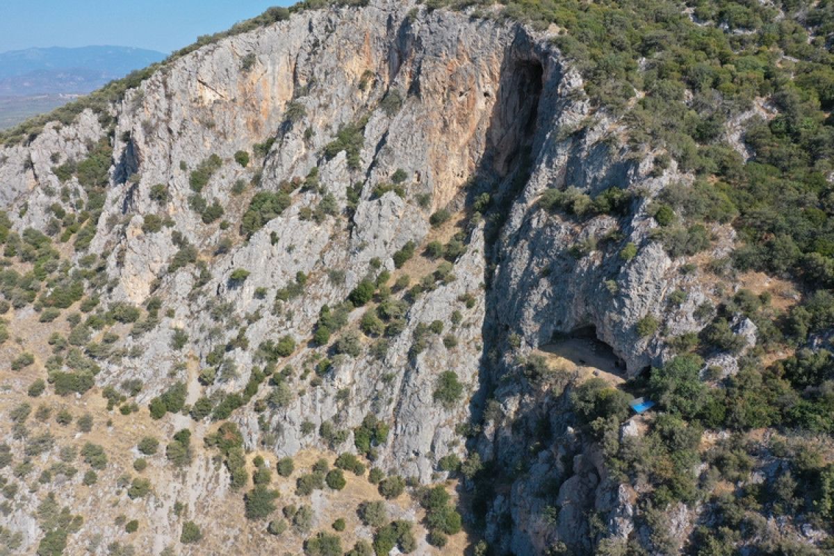 balikesirde tarihin izleri andik magarasi kazilari 2 f8Zuy4hF