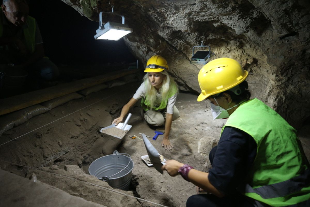 balikesirde tarihin izleri andik magarasi kazilari 6 Eis5XscU