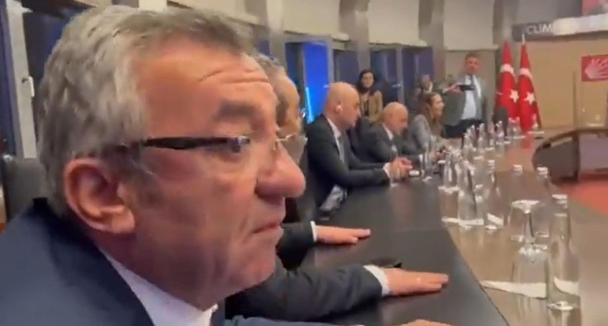 baris yarkadas paylasti kilicdaroglunun adayligini sarkilarla kutladilar 0 YznPgmXV