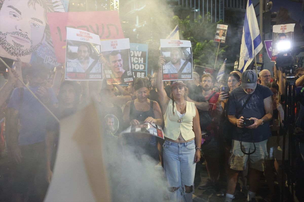 baskent tel avivde binlerce israilli gazzede ateskes talebiyle protesto duzenledi 3 X5thjE7Y