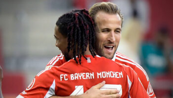 bayern munih augsburg karsisinda hata yapmadi BxRLIPQk