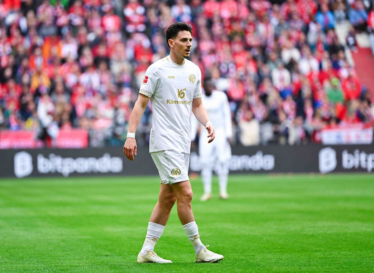 besiktas anthony cacinin pesinde 0 zhCQtFz5