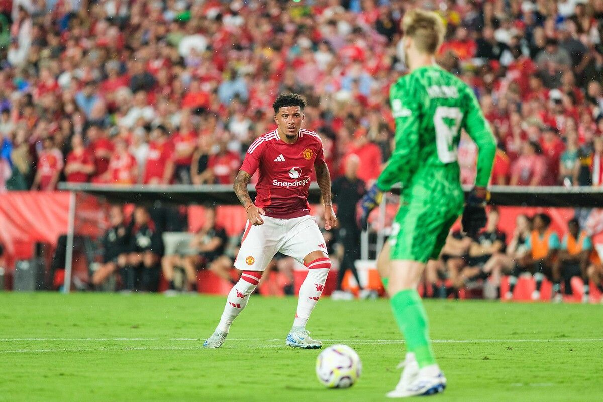 besiktas taraftarindan jadon sancho cilginligi 1 iiSIRB4f