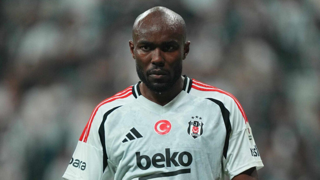 besiktasta al musratiye teklifler var UIEIgFDw