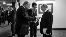 beyaz saray paylasti trump putin zirvesinde ustunluk kurma cabalari Pb1mXI2X