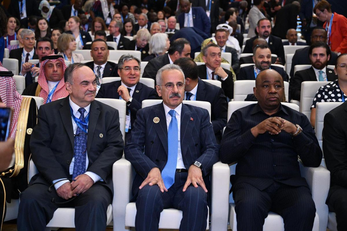 bmnin turkmenistandaki toplantisi basladi 2 UpsIMJO8