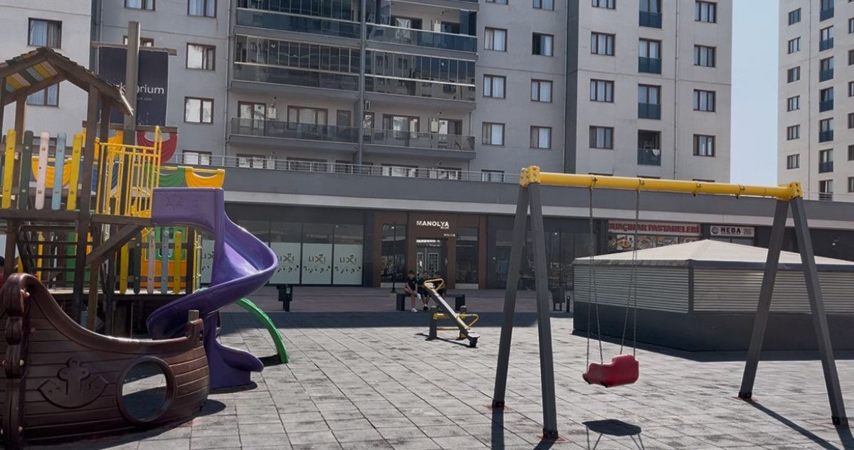 bursada parkta skandal oynayan cocuklari darbetti 2 tiLJcXPw