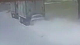 bursada tira arkadan carpan otomobilin surucusu yasamini yitirdi DHs6g3sM