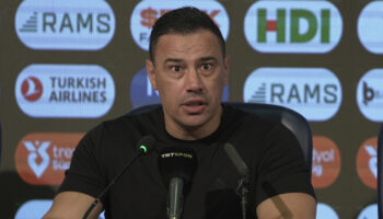 cagdas atan guclu bir takima karsi turu gectik pjwwKKEP