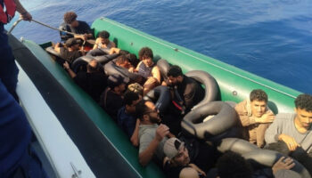 canakkalede 18 kacak gocmen yakalandi 7THdXIey