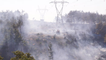 canakkalede korkutan yangin kontrol altina alindi JTNI8cVn