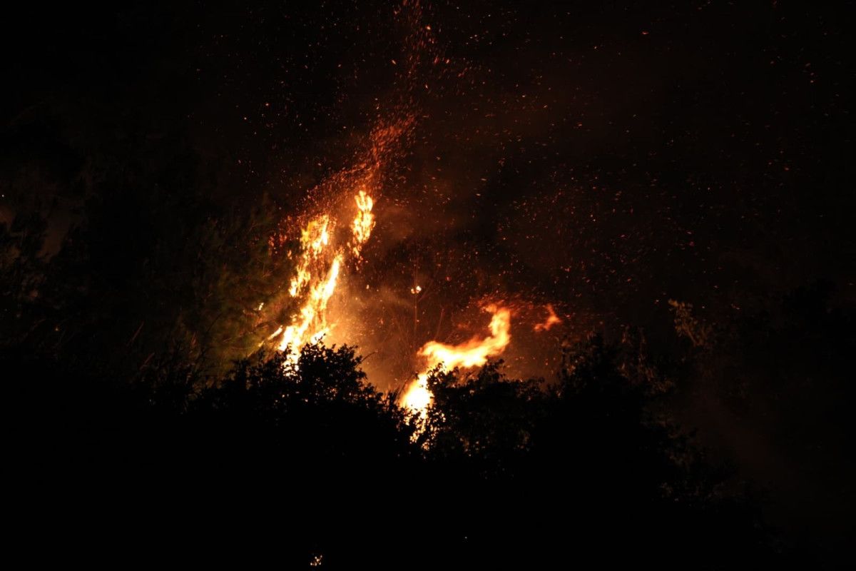 canakkalede orman yangininda son durum tahliyeler suruyor 0 CHUPMzwG