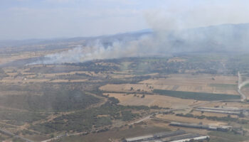 canakkalede tarim arazisinde yangin panigi sMzEPI2t